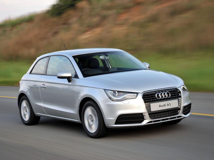  Audi A1 TFSI (8X) 2010 года  (ZA) (фото 8 из 15)
